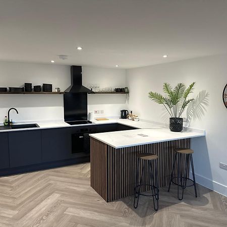 New 2 Bed Apartment In Royston High St Exterior foto